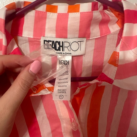 Pretty colored button up - Picture 4 of 4